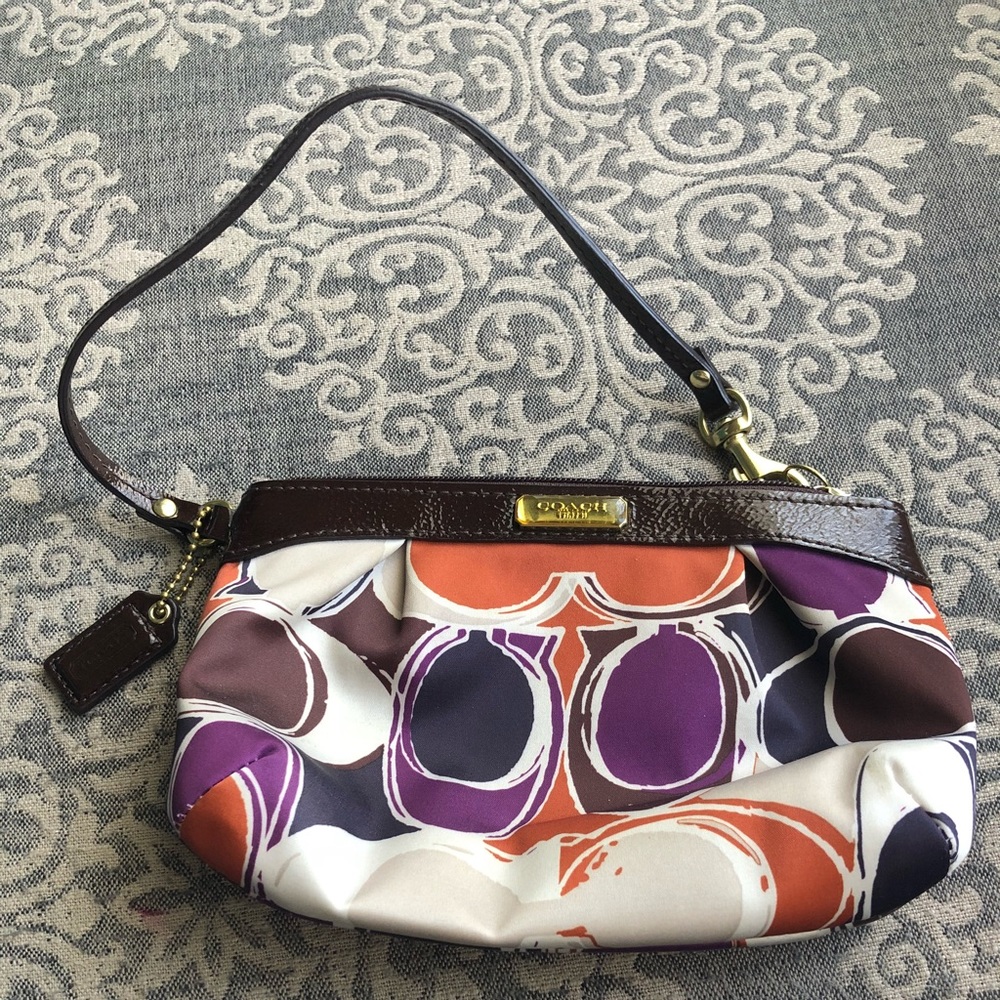 Coach Poppy Wristlet